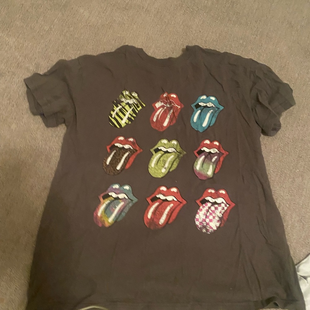 super cute rolling stones shirt